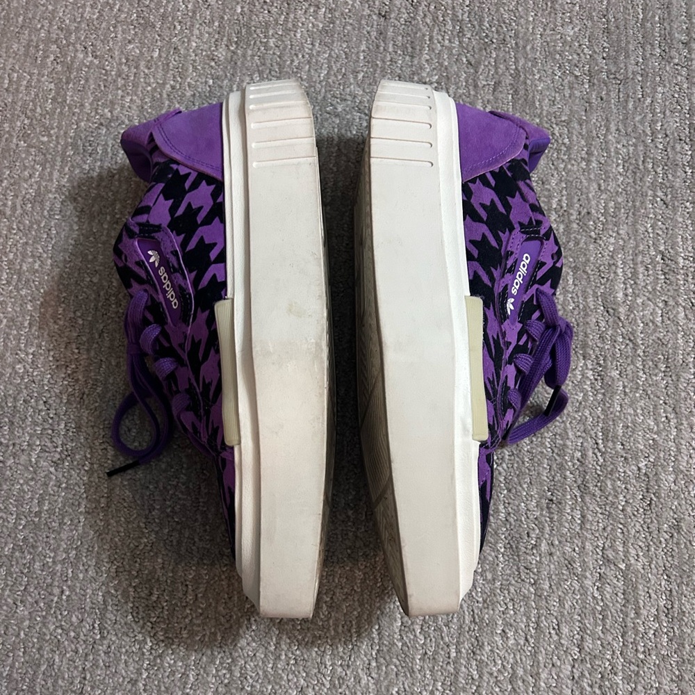 Women’s Adidas Hypersleek Purple and Black Houndstooth Sneakers in 9 - Picture 2 of 11